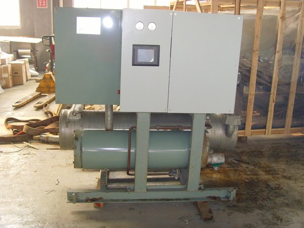 三穗酒店中央空调不停机清洗方法介绍